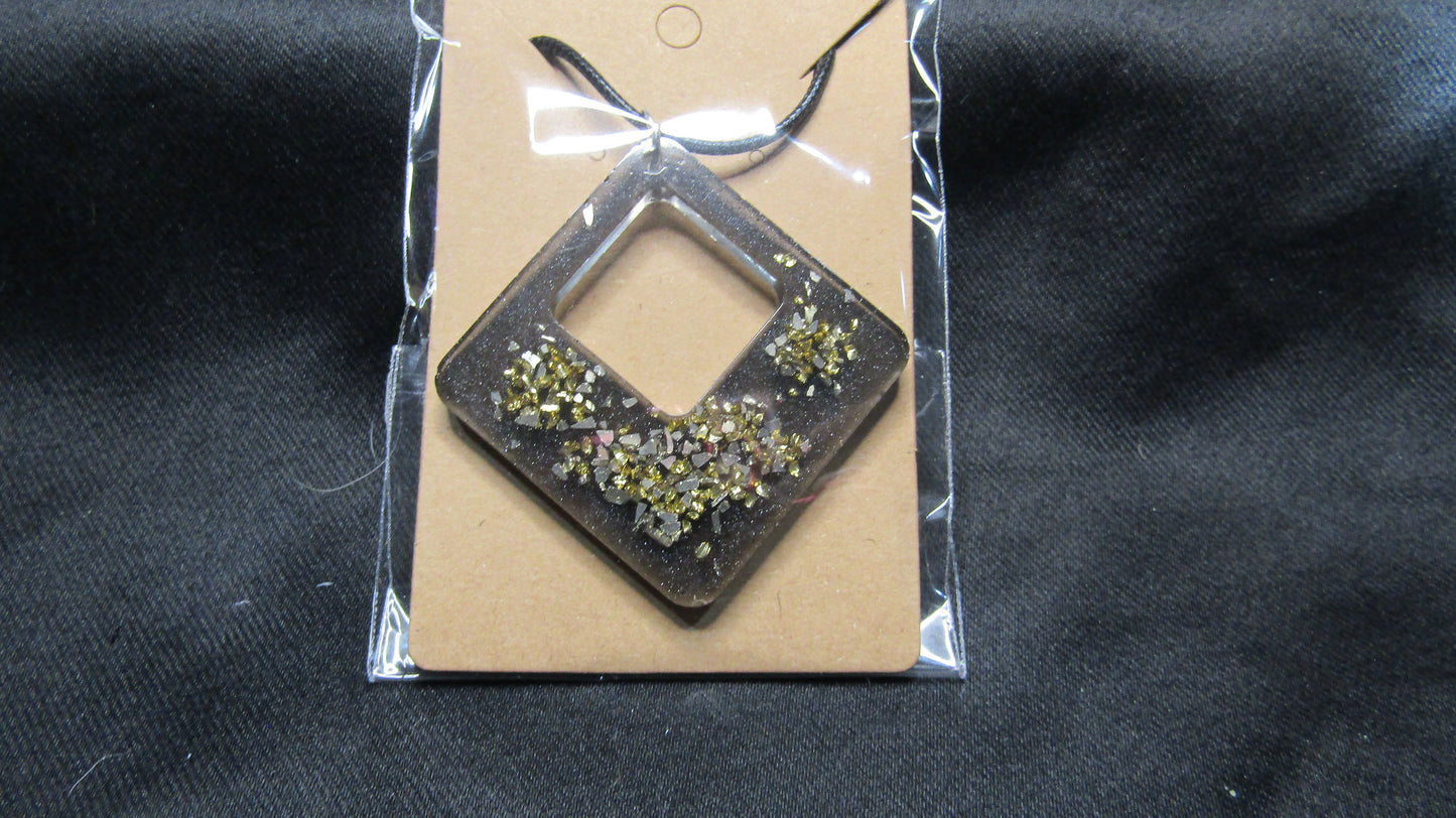 B/G Square Necklace