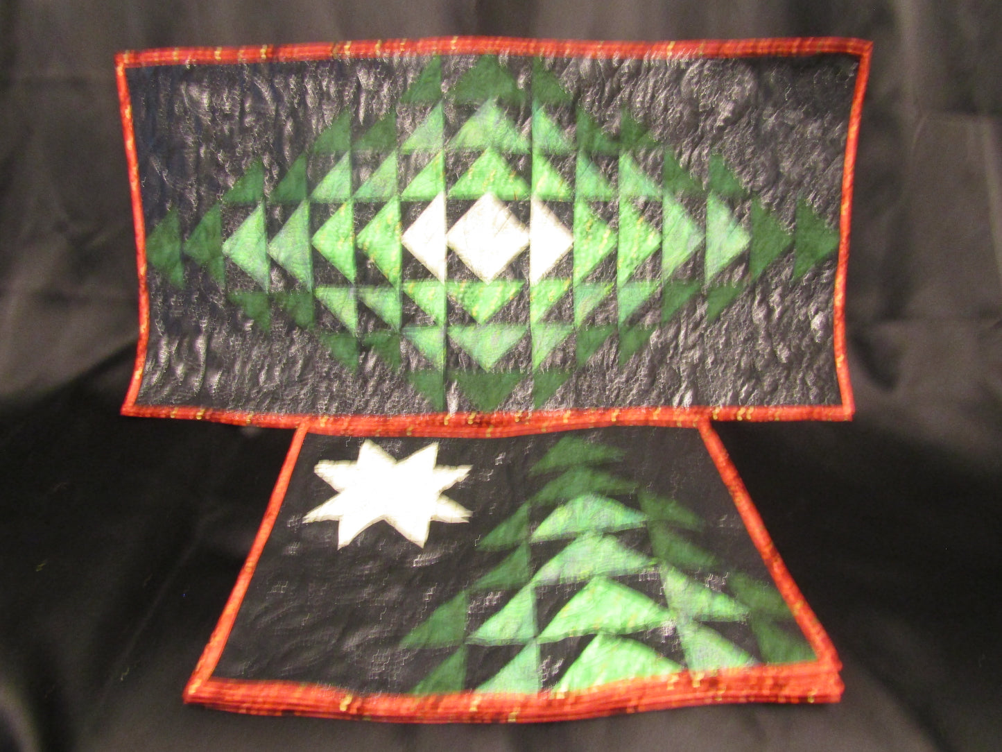 Winter Table Runner/Placemats Set