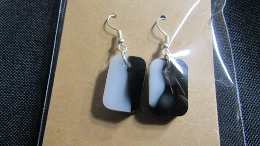 B/W Rectangle Earrings