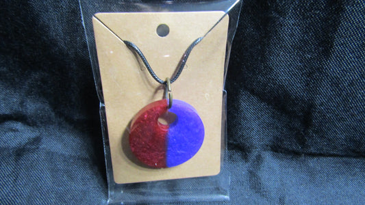 Red & Purple Open Hole Round Necklace