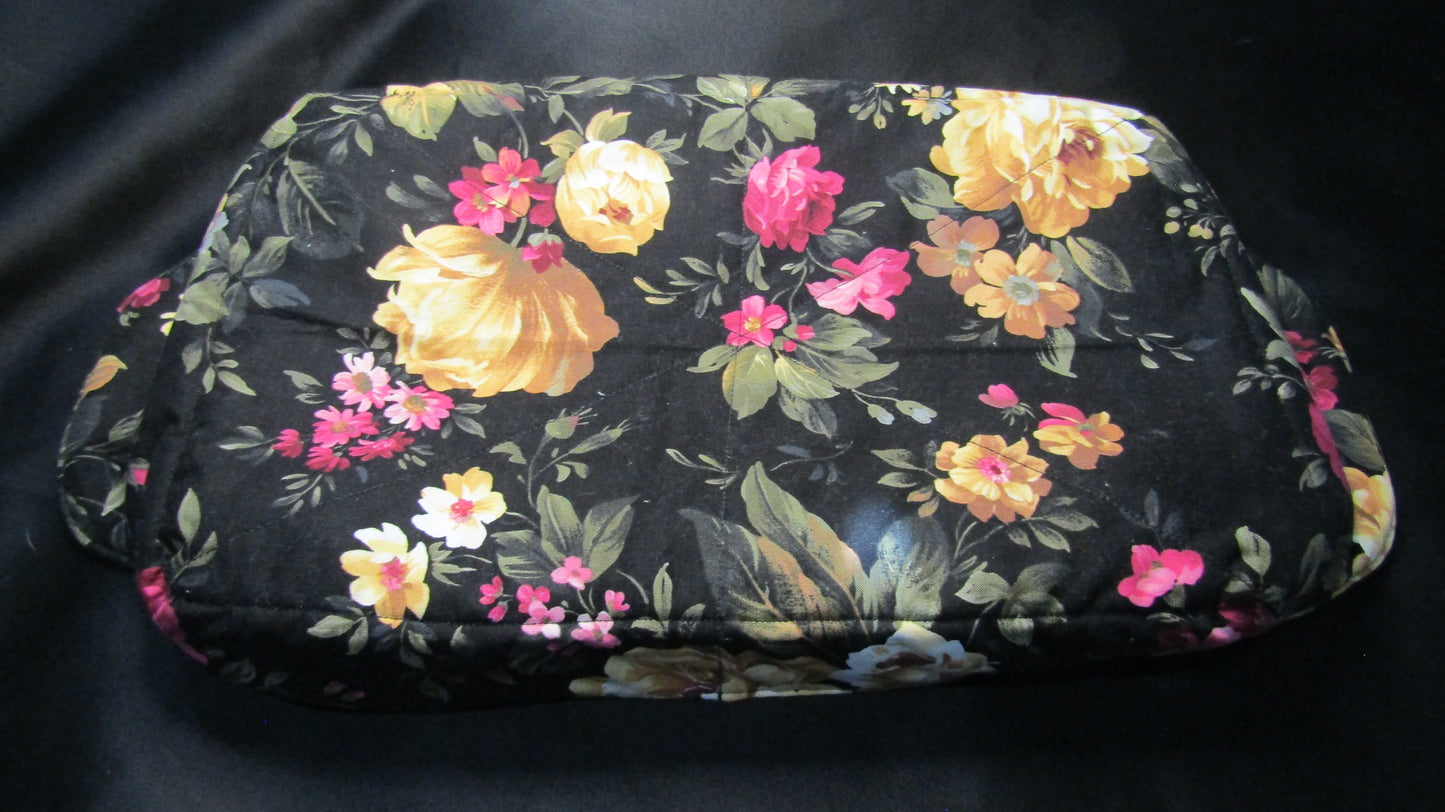 Black/Flowers 9x13 Cozy